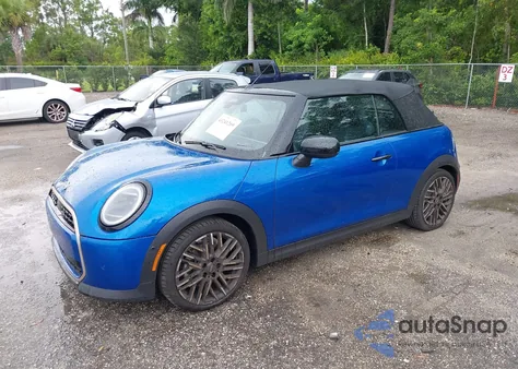 2025 Mini Convertible Cooper из США, поврежденный, VIN WMW13GX05S2W94389